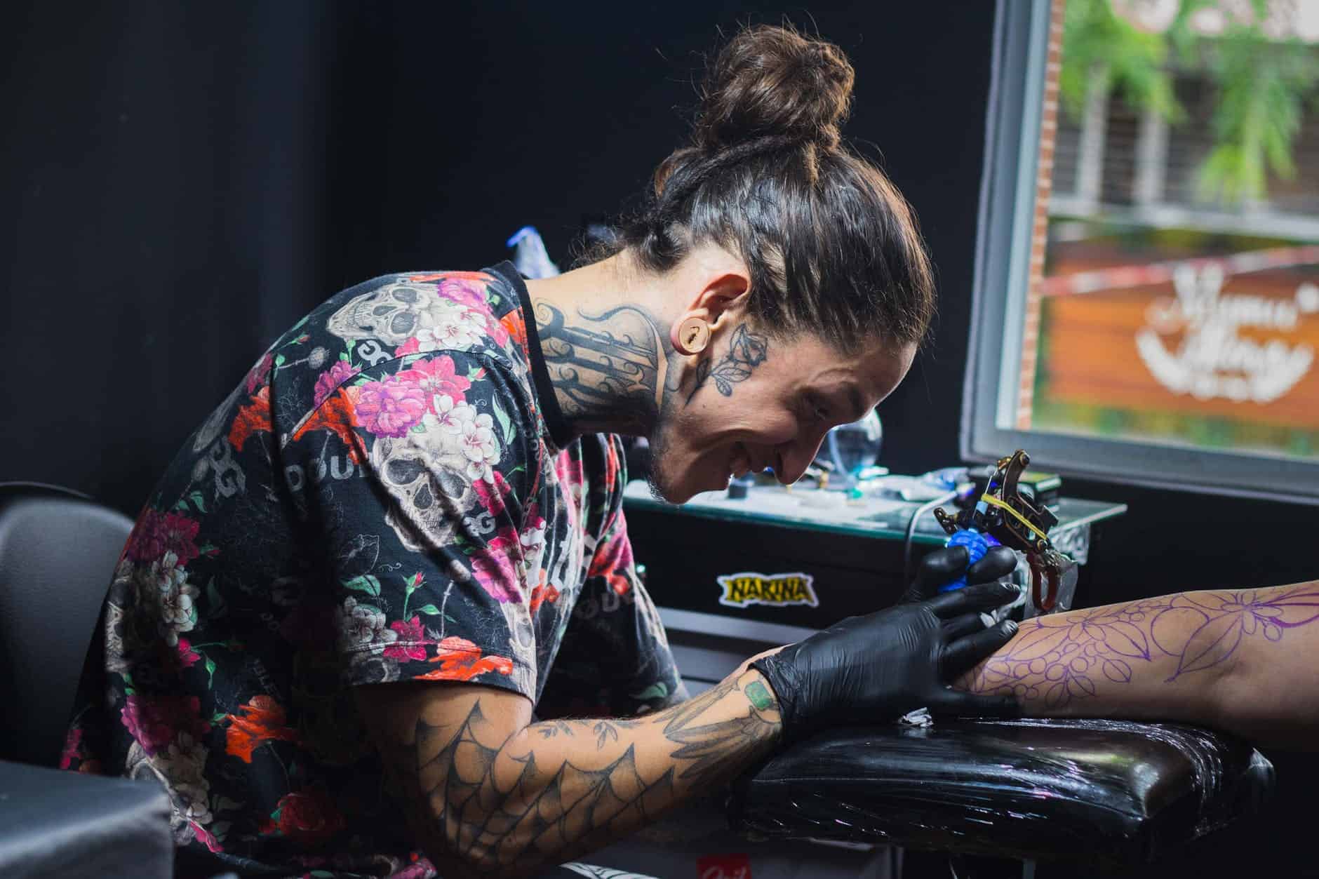 Идеи за онлайн бизнес - Онлайн курс за рисуване на татуировки